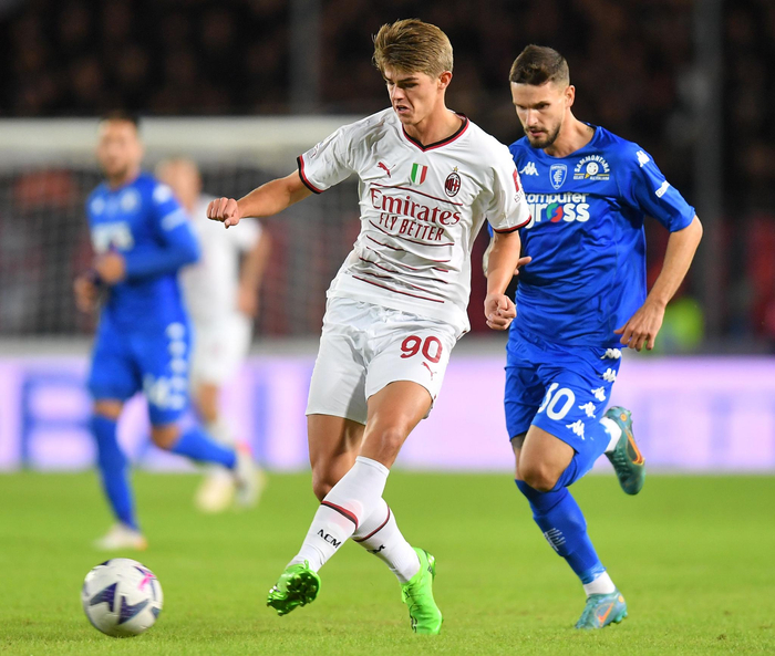 氛围不受破 氛围不受破