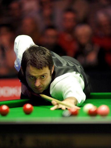 [中超]古尔芬克尔下底传中 费利佩强硬对抗推射得手